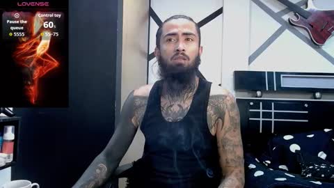 Snapshot of daimon_rock01 chatting on 02-09-26, 04:16 felipe online show from 02-09-26, 04:16