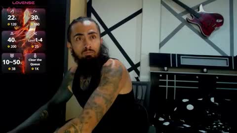 Snapshot of daimon_rock01 chatting on 02-27-26, 04:56 felipe online show from 02-27-26, 04:56