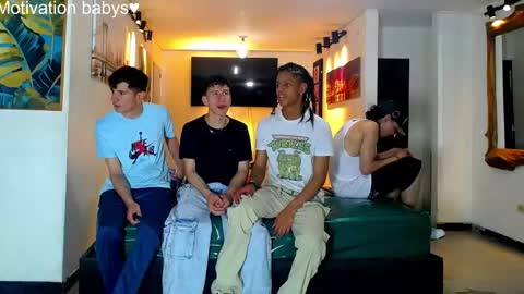 daiquirie online show from 04-18-26, 07:07