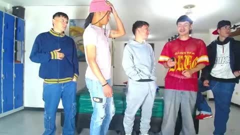 daiquirie online show from 04-21-26, 01:17