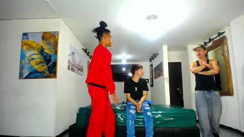 Snapshot of daiquirie chatting on 05-18-26, 01:06 daiquirie online show from 05-18-26, 01:06