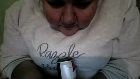 daisnconfusion_ online show from 11-10-25, 10:53