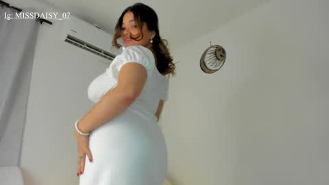 Snapshot of daisy_brown01 chatting on 02-03-25, 02:47 Dai my Instagram missdaisy 07 online show from 02-03-25, 02:47