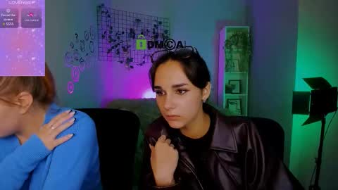 Little Di online show from 10-01-25, 07:20