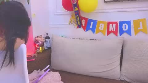 Snapshot of daisy_price chatting on 06-26-26, 10:41 Daisy Price online show from 06-26-26, 10:41
