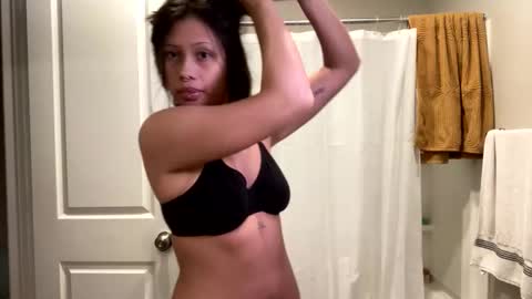 Daisy online show from 03-10-25, 07:07