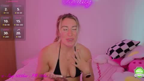 Snapshot of daisydeliciousxx chatting on 06-18-26, 09:14 DaisyDeliciousxx online show from 06-18-26, 09:14