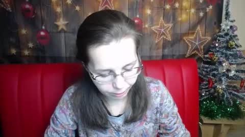 DaisyEdit online show from 12-20-25, 06:31