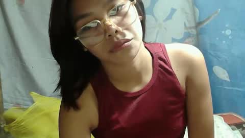 Snapshot of daisymuffinx chatting on 11-19-25, 10:48 Daisy online show from 11-19-25, 10:48