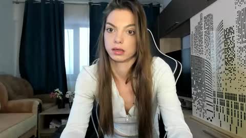 Beatrice online show from 12-15-25, 10:52