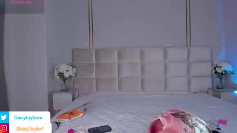 Daisy online show from 02-11-26, 03:11