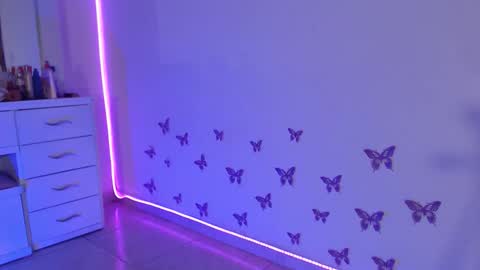 VALENTINA  online show from 03-17-26, 07:12