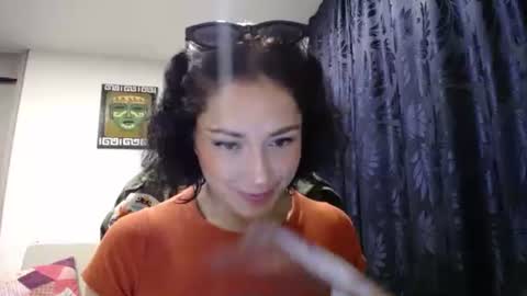 Snapshot of dakota01_ chatting on 12-29-24, 07:06 IG dakotasofiaa online show from 12-29-24, 07:06