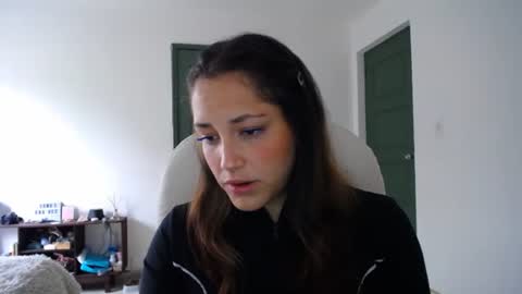 IG  dakotasofiaa online show from 07-14-26, 08:47