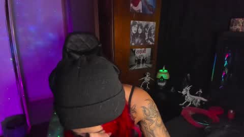 Dakota Crab online show from 02-26-25, 12:27