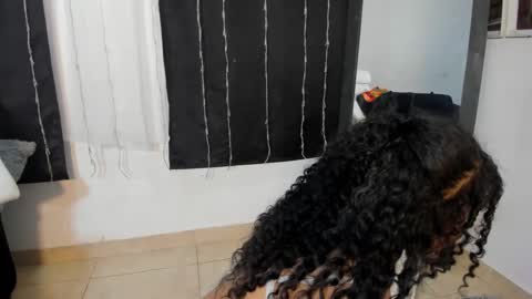 Snapshot of dakota_m01 chatting on 01-09-25, 07:31 Dakota online show from 01-09-25, 07:31