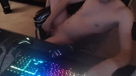 Snapshot of dakota_reilly chatting on 02-06-25, 06:29 Dakota online show from 02-06-25, 06:29