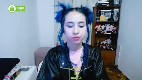 Snapshot of dakota_senju chatting on 01-23-25, 12:14 Maca online show from 01-23-25, 12:14