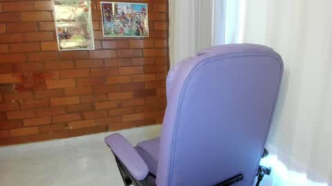 The girl of your dreams o online show from 02-25-25, 05:58