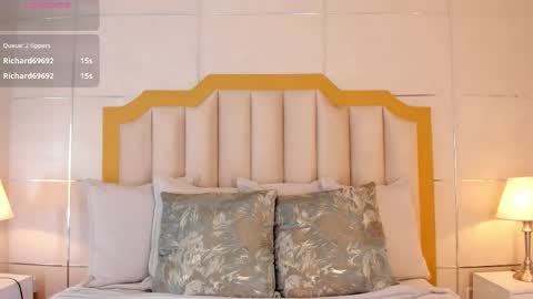 Snapshot of dakotawangi chatting on 11-18-25, 03:34 online show from 11-18-25, 03:34