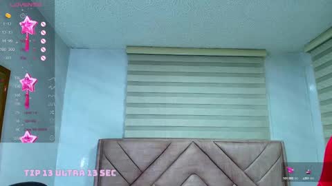 Snapshot of dakotha_v chatting on 02-06-25, 09:53 Dakotha online show from 02-06-25, 09:53