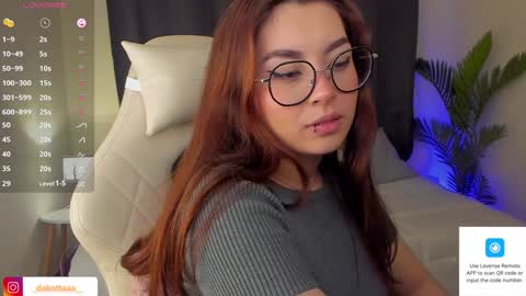 dakottaa__ online show from 02-07-25, 01:25
