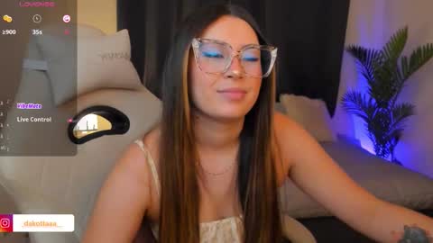 dakottaa__ online show from 02-07-26, 11:41