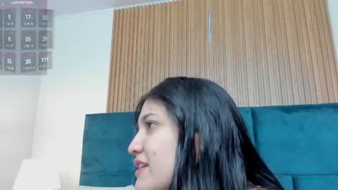 Violeta online show from 06-19-26, 12:31