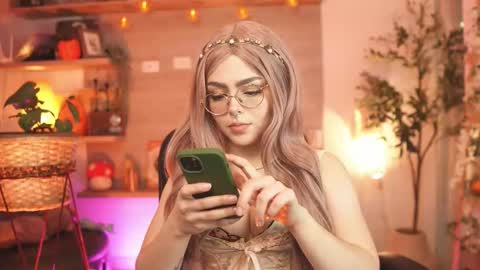 Dalia Morgan online show from 10-20-25, 12:55