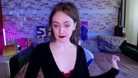 Dalia  online show from 04-06-26, 10:49