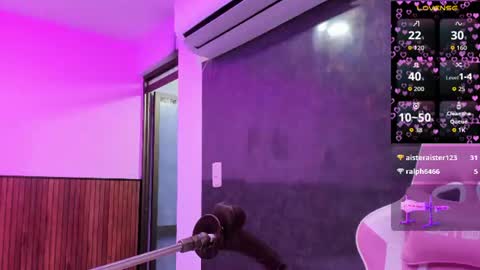 Snapshot of dalia_roses chatting on 06-14-26, 03:19 Dalia online show from 06-14-26, 03:19