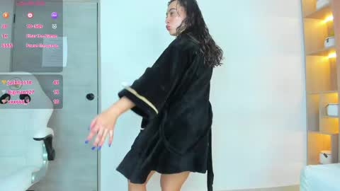 Snapshot of dalila_sette chatting on 04-29-26, 05:30 dalila sette online show from 04-29-26, 05:30