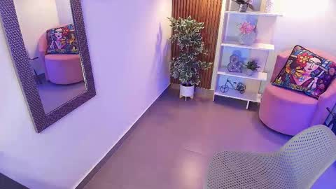 Dalila  online show from 12-19-25, 06:26