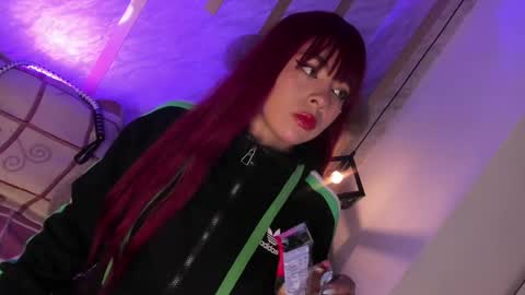 Snapshot of dalila_thoms chatting on 01-12-25, 10:23 Dalila online show from 01-12-25, 10:23