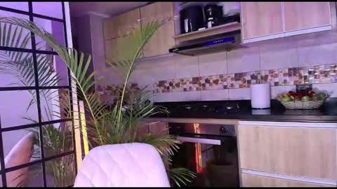 Snapshot of dalila_thoms chatting on 10-03-25, 10:23 Dalila online show from 10-03-25, 10:23