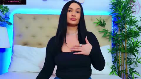 daliyaa_ online show from 12-01-25, 01:16