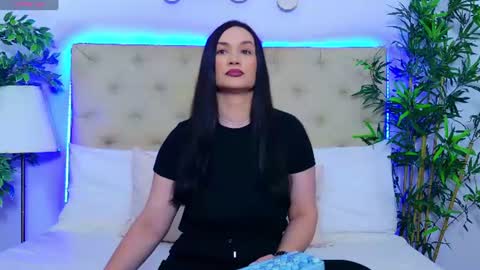 Snapshot of daliyaa_ chatting on 06-12-26, 12:04 daliyaa_ online show from 06-12-26, 12:04
