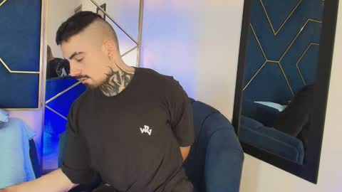 Snapshot of dallas_whitee chatting on 02-25-26, 07:34 Dallas whitee online show from 02-25-26, 07:34