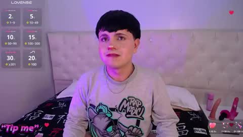 Snapshot of dalmonn_lennoxx chatting on 03-08-25, 12:11 dalmonn lennoxx online show from 03-08-25, 12:11