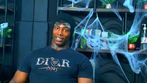 Snapshot of dalton_asher chatting on 10-25-25, 05:15 dalton_asher online show from 10-25-25, 05:15