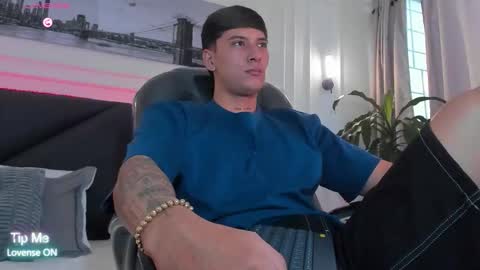 DAMIAN online show from 03-20-26, 07:52