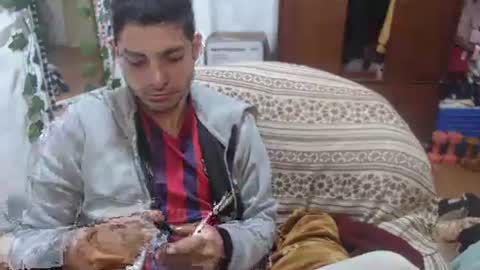 Damian online show from 12-21-25, 01:18