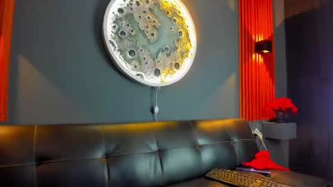 Damian Oliver online show from 12-28-24, 04:41