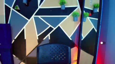 Damian online show from 02-23-25, 02:40