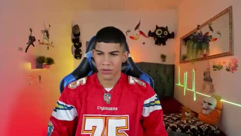 Damian online show from 11-01-25, 03:19