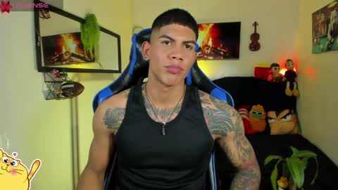 Snapshot of damian_latinxxx chatting on 05-15-26, 07:54 Damian online show from 05-15-26, 07:54
