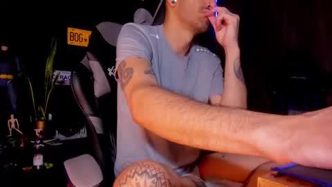 Snapshot of damiancox chatting on 03-06-25, 05:22 Daamiancox online show from 03-06-25, 05:22