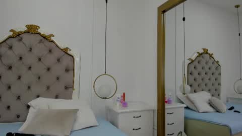 Damiana online show from 07-28-26, 06:42