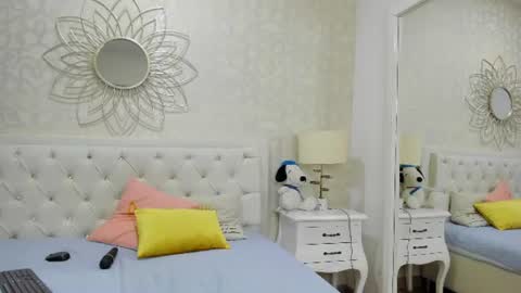 Damiana online show from 07-31-26, 12:15