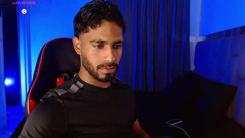 Snapshot of damiano_walker chatting on 10-24-25, 05:15 damiano_walker online show from 10-24-25, 05:15